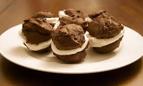 Marshmallows cream fudge for kids 